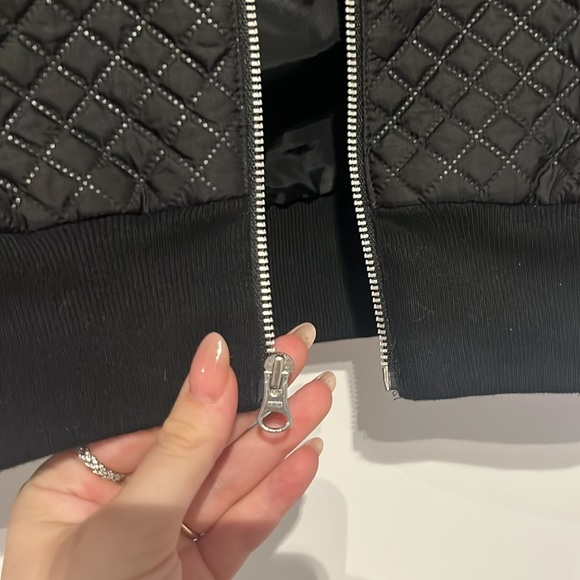 Adidas Black Quilted Vest Size XS - Picture 6 of 9